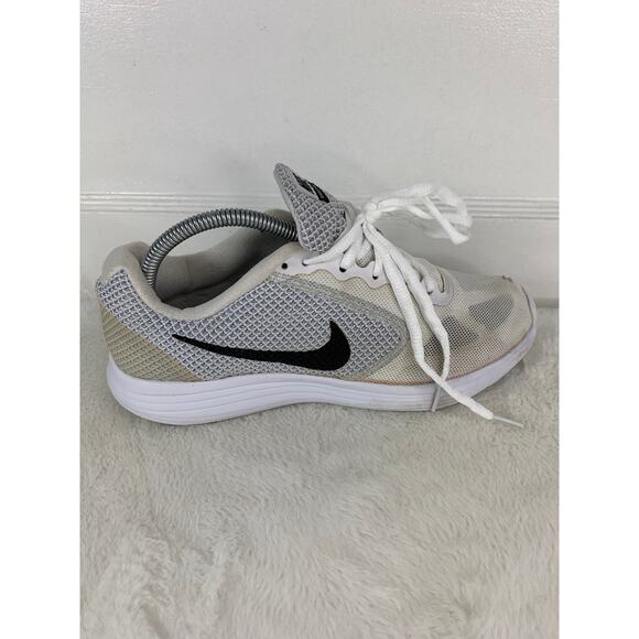 Nike Revolution 3 Women’s Running Shoes White Black Sz 9 819303-102 - Picture 8 of 11